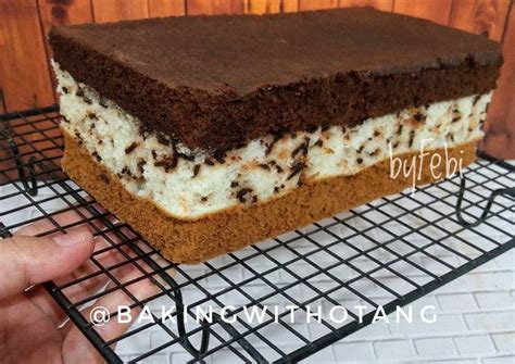 Resep Trio Chocomocca Cake Oleh Baking With Otang Cookpad