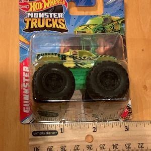 Toys | Hot Wheels Monster Trucks Gunkster Hotwheels Hw Big Tire Toy ...