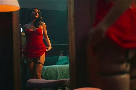 Too Hot To Keep Netflix Users Erase Viewing History After Watching This Movie EvoNews