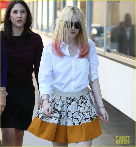 Photo Dakota Fanning Hot Pink Hair Photo Just Jared