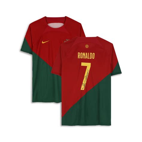 The Cristiano Ronaldo Autographed Jersey - Hammacher Schlemmer