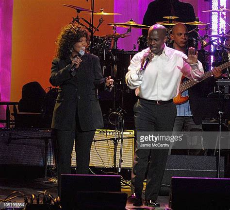 28 Bebe And Cece Winans In Concert Stock Photos, High-Res Pictures, and ...