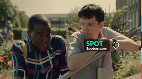 The Casio Edifice Mens Watch Of Otis Asa Butterfield In Sex