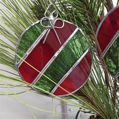 Ornament Striped Balls With Silver Bows Christmas Tree Holiday