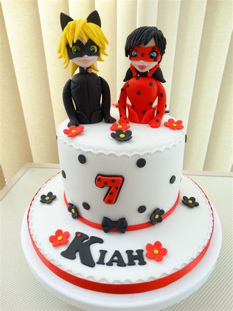 Miraculous Ladybug Cake For A Girl Xmcx Birthday Cake Kids Ladybug