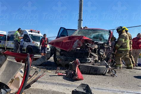 Aparatoso Accidente En El Ingreso A Ciudad Guzmán Tráfico Zmg