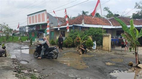 Ratusan Jalan Desa Yang Rusak Di Lebak Akan Dibangun Oleh Apbn