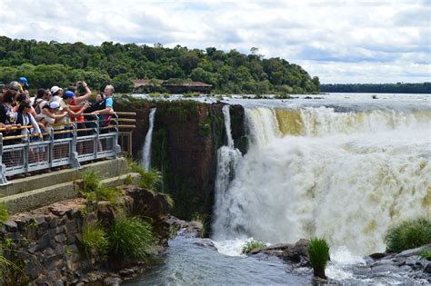 Cataratas del Iguazú un viaje imperdible a uno de los escenarios más