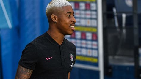 Mercato PSG Presnel Kimpembe aurait signé son nouveau contrat avec