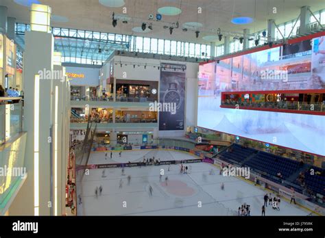 The Ice Rink in the Dubai Mall, Dubai Stock Photo - Alamy