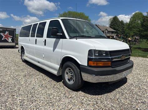 2014 Chevy 15 passenger Van CLEAN! - Kaufman Realty & Auctions