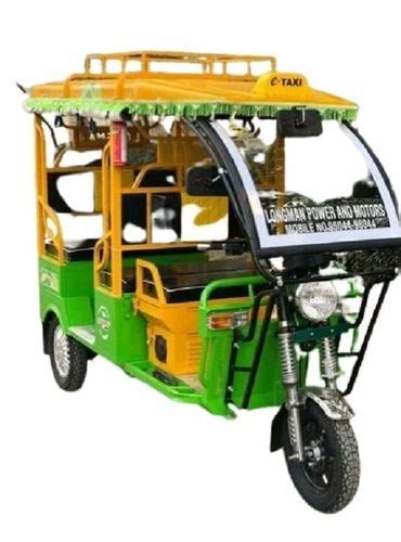 5 Passenger Capacity Battery Operated Auto E Rickshaw At 103000 00 Inr In Ludhiana Longman