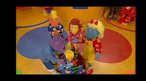 Christmas With The Tweenies Day 2 Tweenies Open The Box 1999 Fairies Series Episode 39 Read