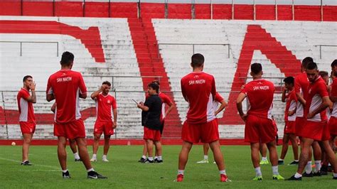 Los 11 De Caruso Para San Martín Lanús Tucumán El Tucumano