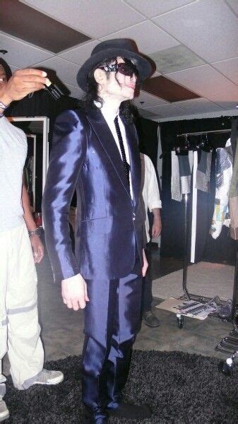 Very Rare Pic Of Mj Wearing Jackson 5 Medley Costume For This Is It