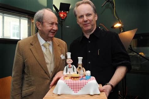 Peter Sallis The Voice Of Wallace And Gromit Dies Aged 96