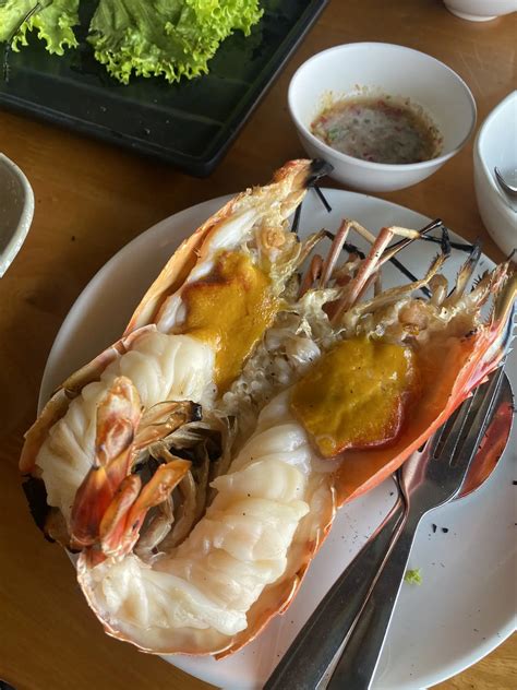 เรือนไทยกุ้งเผาาา ร้านเด็ดอยุธยา ได้รางวัลไกด์มิชลินนน 2022 แกลเลอรีที่โพสต์โดย Domonreview