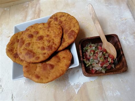 SOPAIPILLAS CON PEBRE A Pruebo Delicias