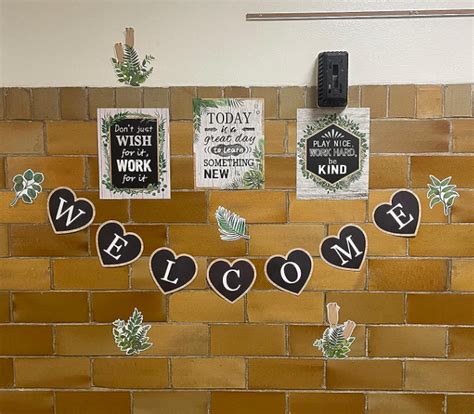 Fun Welcome Back To School Bulletin Board Ideas | Nyla's Crafty Teaching