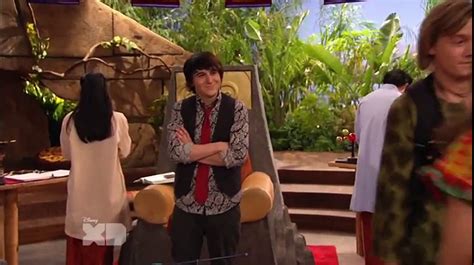 Pair Of Kings S1 E5 Where The Wild Kings Are Video Dailymotion