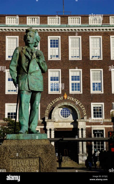 Norway Bergen Grieg Statue Hi Res Stock Photography And Images Alamy