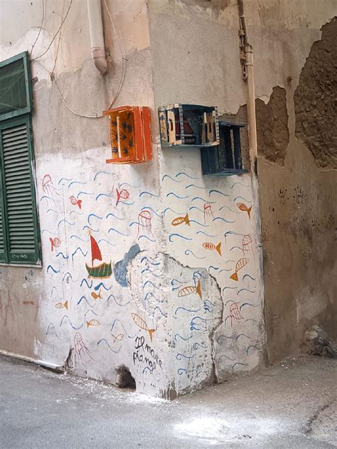 Galleria Torre Annunziata I Murales Gentili Colorano Il Rione