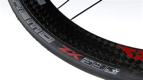 Schwalbe Tubeless Reifen TOUR