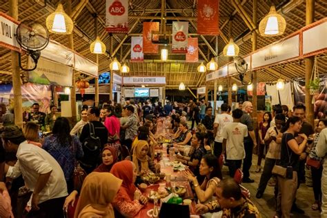 A Walk In Ubud Food Festival Ubud Villas Rental By Red Lotus Property