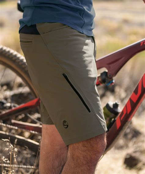 Mens Gravel 10 Shorts Showers Pass