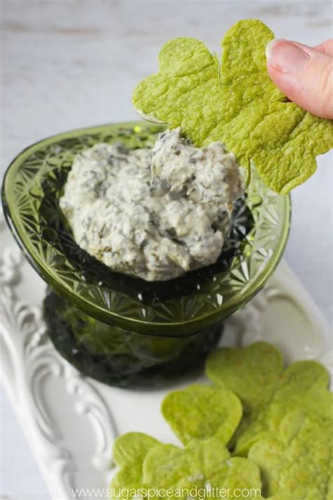 Spinach Dip With Shamrock Chips ⋆ Sugar Spice And Glitter