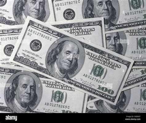 Close-up of American hundred dollar bills Stock Photo - Alamy