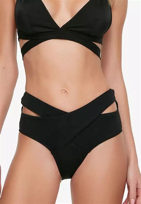 Buy Trendyol Cut Out Detail Bikini Bottom 2024 Online ZALORA Philippines