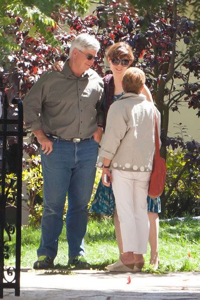 Emily Deschanel and David Hornsby at Their Wedding Reception - Bones ...