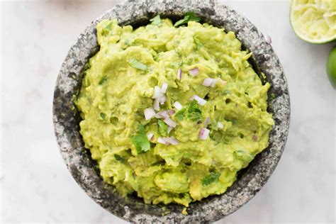 Copycat Chipotle Guacamole Recipe