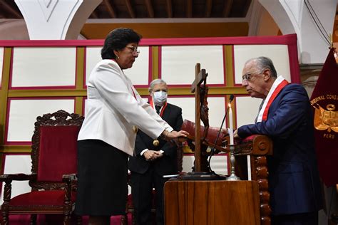 Magistrado Augusto Ferrero Costa Es El Nuevo Presidente Del Tribunal