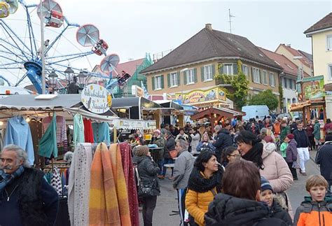 Markdorf Der Kr Mermarkt In Markdorf In Bildern S Dkurier