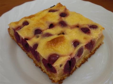 Saftiger Kirsch Schmand Kuchen Vom Blech Rezept Kochbar De