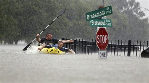 The Flooding in Houston Is Absolutely Devastating – Mother Jones