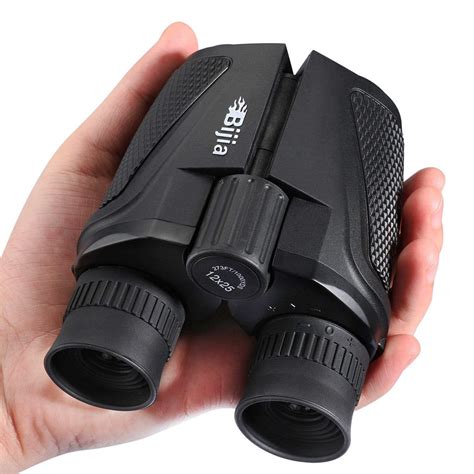 5 Best Binoculars Under $200 Reviews (Updated 2020) - GigOptix