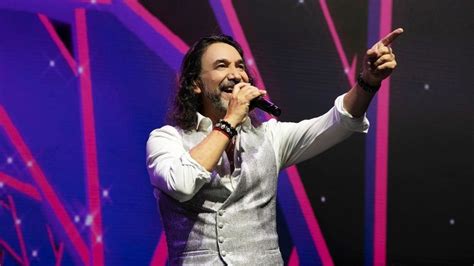 Marco Antonio Solís presenta su nueva canción Qué ganas de verte