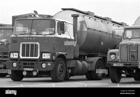 Cabover trucks Black and White Stock Photos & Images - Alamy