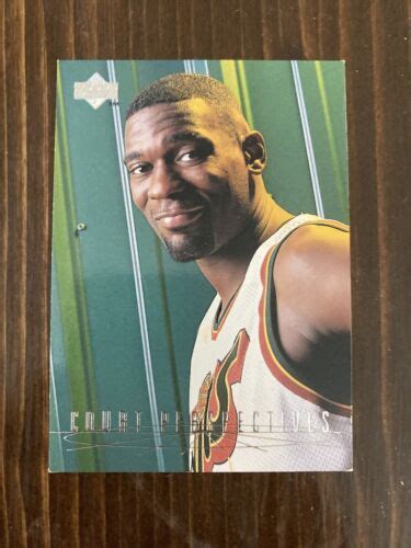 1997 98 Upper Deck Basketball Court Perspectives Shawn Kemp Card 179