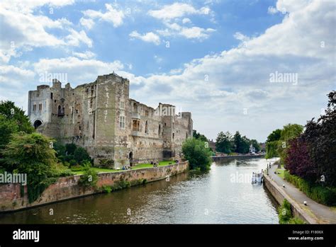 The ruins of Newark Castle, Newark-onTrent, Nottinghamshire, England ...