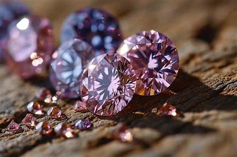 Premium Photo | Pink diamonds assortment high angle