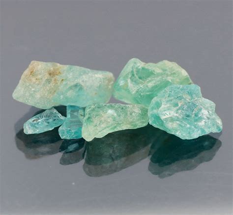 Collectable 29 95ct Untreated Raw Apatite Set Backroom Gems