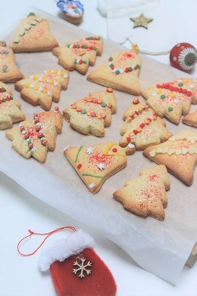 Kerstkoekjes Met Vanille En Kaneel Versieren Foodblog Foodinista