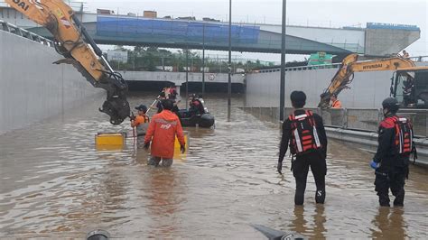 Zeker 31 Doden Door Zware Regenval En Overstromingen In Zuid Korea