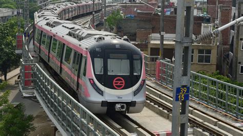 Delhi Metro To Switch Over To Open Loop National Common Mobility Cards