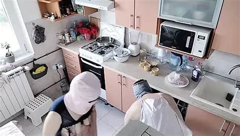Hot Amateur Couple Have Fun In The Kitchen Feat Mirsur By Fansly XHamster