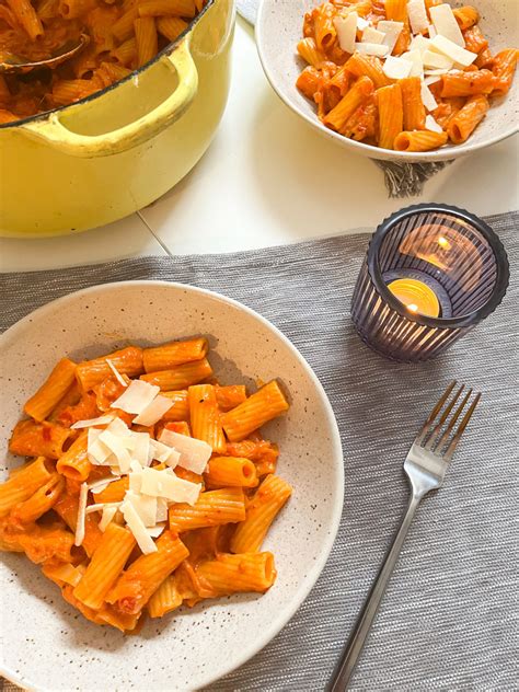 Copycat Carbone Spicy Rigatoni Review Parade